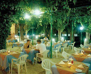 Allwin Roussos Beach Лимасол Екстериор снимка